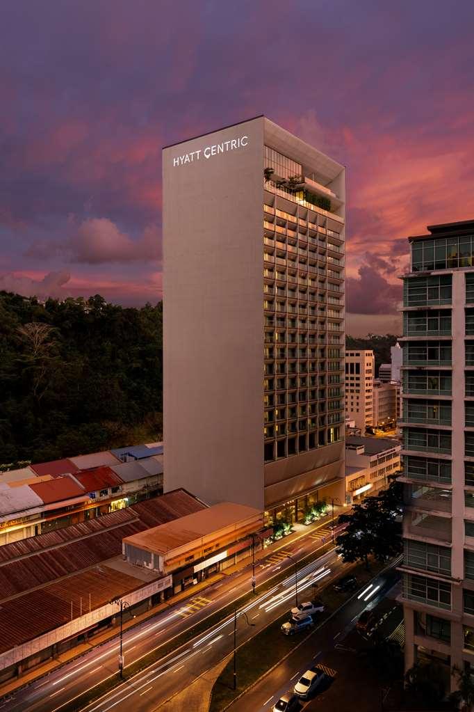 Hyatt Centric Kota Kinabalu 호텔 외부 사진